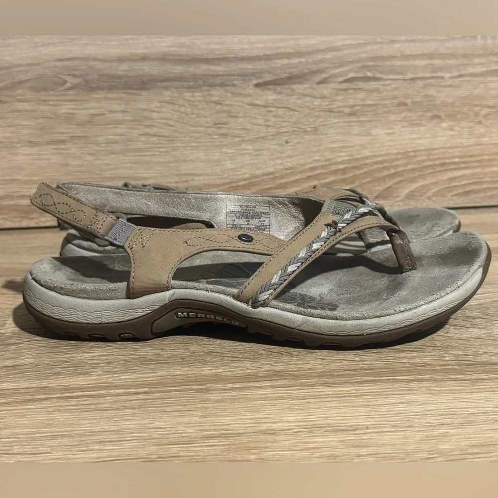 Merrell Stella bloom Brown tan Leather hiking strap Sandals women’s size 7 shoes